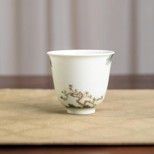 一儒堂粉彩杨贵妃芭蕉铃铛杯 商品图2