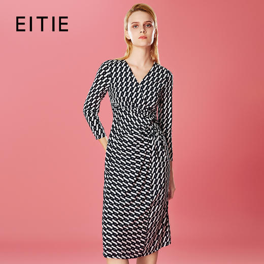 EITIE爱特爱优雅法式V领收腰气质印花连衣裙秋季新款7907618 商品图1