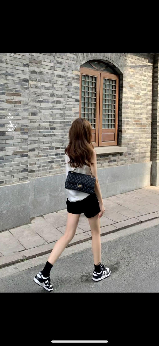 Chanel 中号 黑金 羊皮 CF 单肩包 商品图3