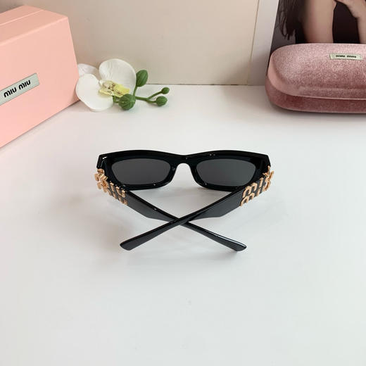 夏季特惠💰210 缪缪MIUMIU太阳镜 新款墨镜男女高级感防晒欧美时尚眼镜 巨显瘦韩系太阳眼镜 商品图7