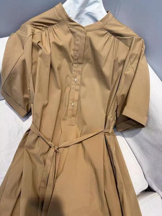 七夕福利-NO退【超值特卖】“60支精梳棉”24067卡其半开襟设计感气质连衣裙-喜出 商品图3