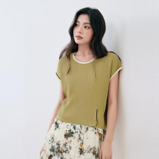 【严选】诗凡黎撞色边镂空飞飞袖针织衫2025秋新款设计感开叉简约百搭上衣7G7331101 商品图3