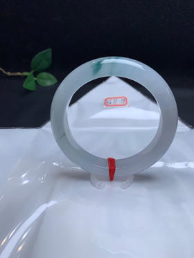 620529，56冰飘花手镯，冰润秀气，飘几抹清新蓝花