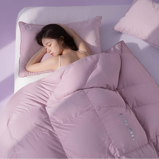 多喜爱 金羽朵95进口白鹅绒冬被-羽白/云紫/雪金【95%绒子含量】【分区保暖工艺】【皮箱包装】【1000+清洁度】【波兰进口】【柔暖缎面料】【A类品质】匠人手挑白绒 黄金取绒位 商品图10