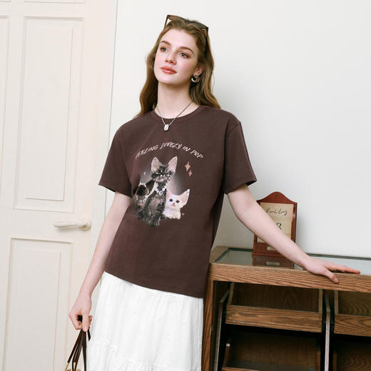 【商场同款】诗凡黎圆领小狗印花T恤2025夏新款短袖上衣3G4300741 商品图2