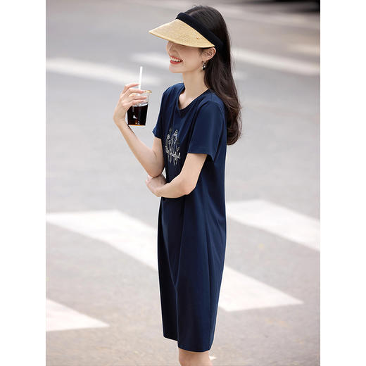 【专属特价】熙世界简约显瘦POLO裙2025夏装新品印花连衣裙短袖百搭裙子女 商品图3