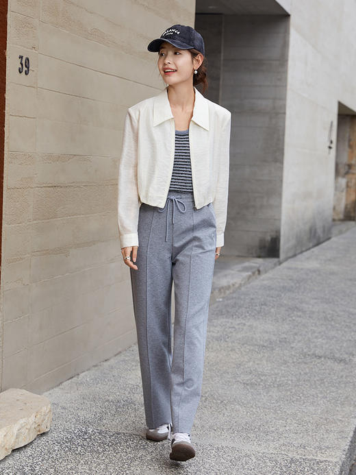 简约白搭！这件白色短款外套，开启随性时尚新 look 商品图1