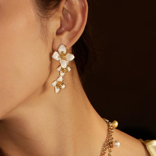 Garden of Eden 伊甸园系列 | 白色四瓣花绽放套装 商品图1