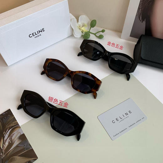 夏季特惠💰210 Celine赛琳太阳镜 凯旋门新款太阳镜 欧美时尚潮流眼镜 男女百搭款 出游驾驶墨镜！ 商品图8