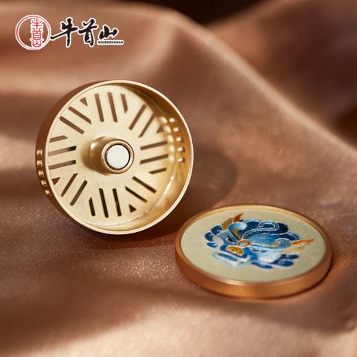 牛首山文创高档精致苏绣车载香薰夹汽车出风口除异味复古装饰礼物 商品图1