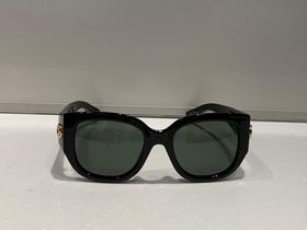 开云眼镜 古驰 太阳眼镜女  GG1599SA-001【不退不换，介意勿拍】