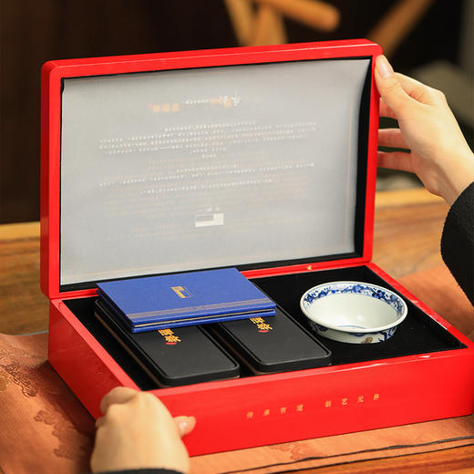 一儒堂郑福星联名青花加彩鱼藻压手杯 商品图13