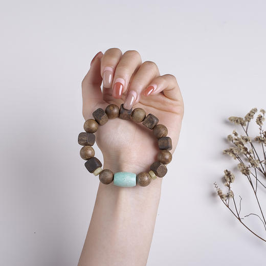 xy0459沉香+蜜蜡绿松石桶珠手串 商品图7