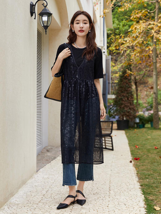 简约至上！这款灰色中袖 T 恤，百搭舒适超吸睛 商品图1