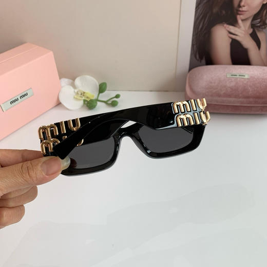 夏季特惠💰210 缪缪MIUMIU太阳镜 新款墨镜男女高级感防晒欧美时尚眼镜 巨显瘦韩系太阳眼镜 商品图4