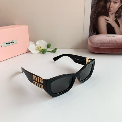 夏季特惠💰210 缪缪MIUMIU太阳镜 新款墨镜男女高级感防晒欧美时尚眼镜 巨显瘦韩系太阳眼镜 商品图0