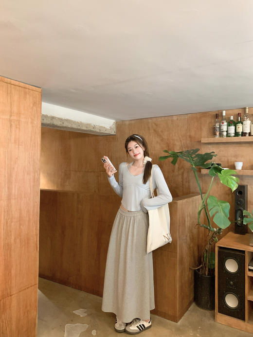 <曾小咸推荐>4.4现货秒杀 ！微信超特价！灰色半裙 日常149.99 立减70 秒杀79.99！！ 罩衫背心套装 秒杀49.99！！ 商品图7