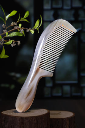 11802 臻品牛角梳