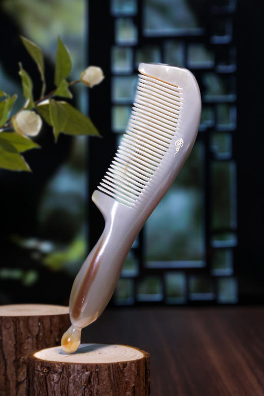 11801 臻品牛角梳 商品图0