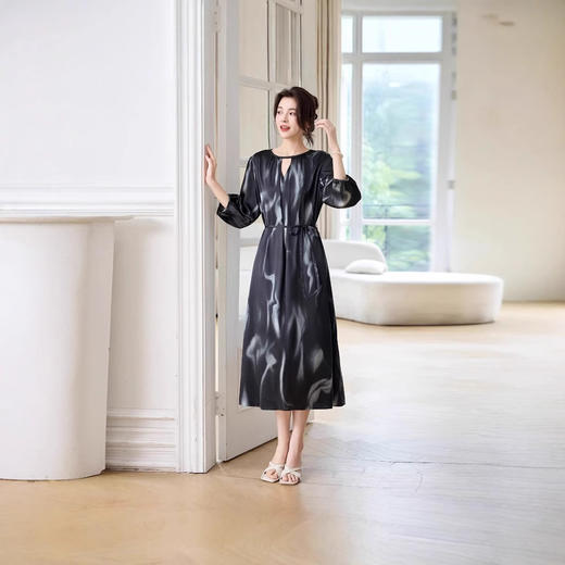 ASE实拍2025春夏新款时尚印花长款印花裙韩版设计感宽松休闲桑蚕丝裙 商品图2