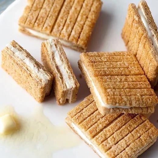 黄油树Sugar Butter Tree夹心饼干！|搭配黄油树外层薄薄裹着的砂糖，随着入口酥脆的瞬间，砂糖的颗粒感，淡淡麦香、纯正奶香和丝丝甜香~ 商品图6