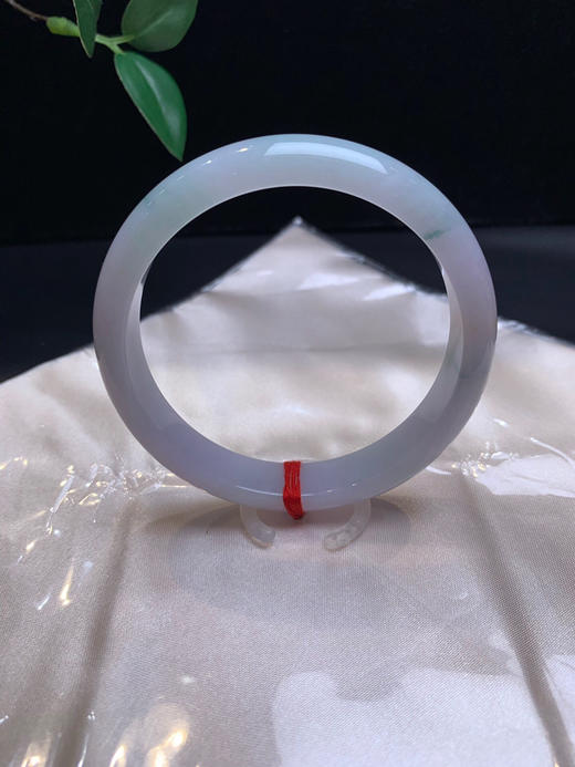 620534，61大圈口正圈，绿底飘花，底子干净清爽 润润的 商品图0