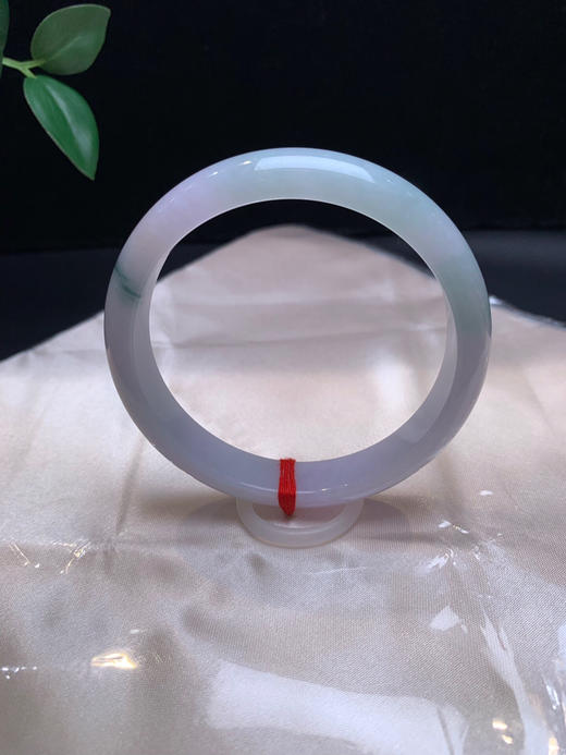 620534，61大圈口正圈，绿底飘花，底子干净清爽 润润的 商品图1