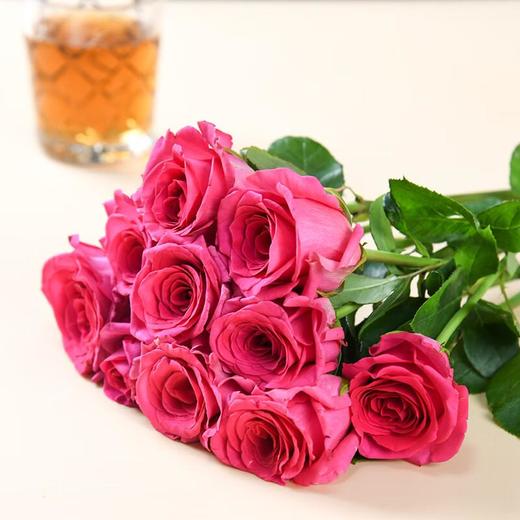 云南玫瑰花(颜色随机) 10支/束（鲜花/装饰） 商品图1