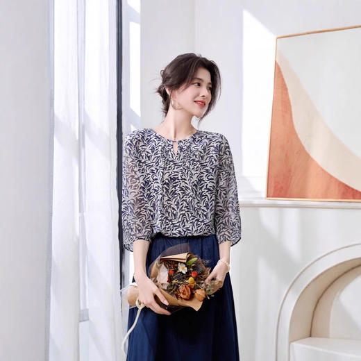 ASE2025夏季新款新中式复古印花衬衫圆领设计感七分袖套头上衣通勤 商品图1