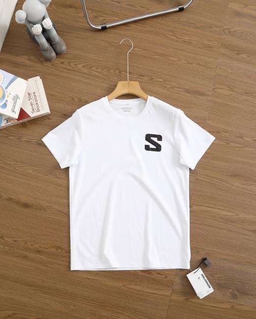 点此购买 萨洛蒙夏季男女款户外速干无痕圆领短袖T恤 LL 324613 商品图3