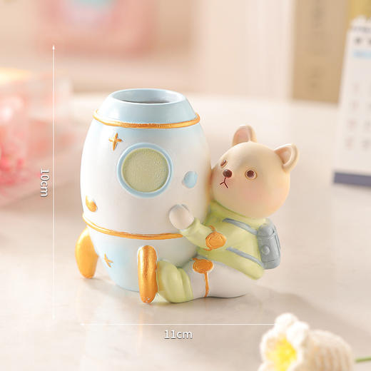 【童趣可爱，创意礼品~】儿童实用笔筒小夜灯 家居卧室卡通太空人树脂摆件 送礼学生生日礼物-QA 商品图6