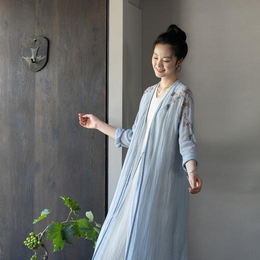 牧衣游刺绣棉麻混织风衣轻薄禅意宽松外套 春山暮 商品图0