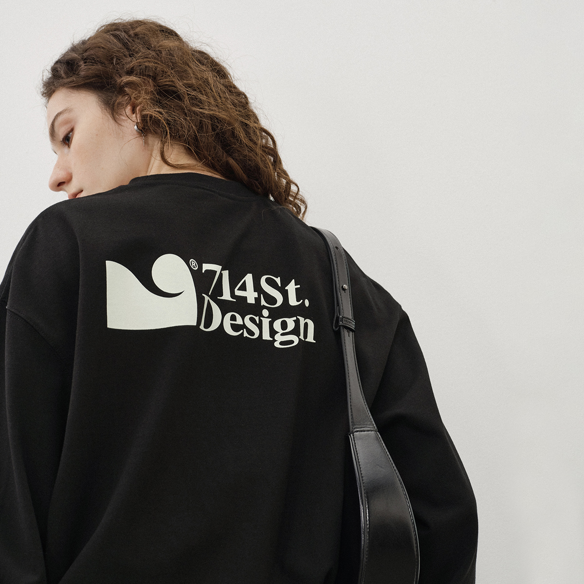 714street日系重磅字母印花长袖 秋季新款国潮纯棉宽松情侣T恤男