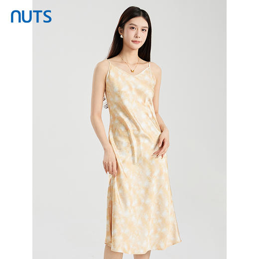 NUTS商场同款夏季设计感气质时尚黄色碎花吊带连衣裙421101017 商品图5