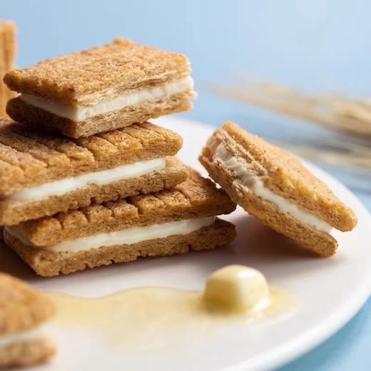 黄油树Sugar Butter Tree夹心饼干！|搭配黄油树外层薄薄裹着的砂糖，随着入口酥脆的瞬间，砂糖的颗粒感，淡淡麦香、纯正奶香和丝丝甜香~ 商品图5