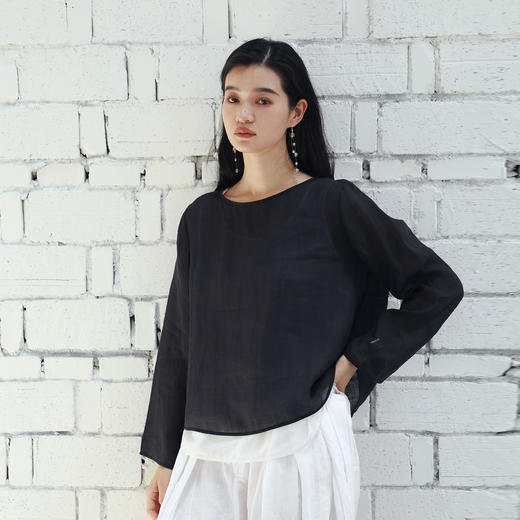 绽放旅行女装456朵/【黑白灰系列·无为小衫】高支苎麻长袖衬衫女 商品图1