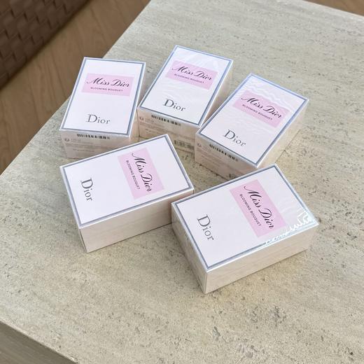 七夕情人节礼物！少女必入的人生香水第一瓶！！！ “D*or小姐花漾甜心 ” 商品图0