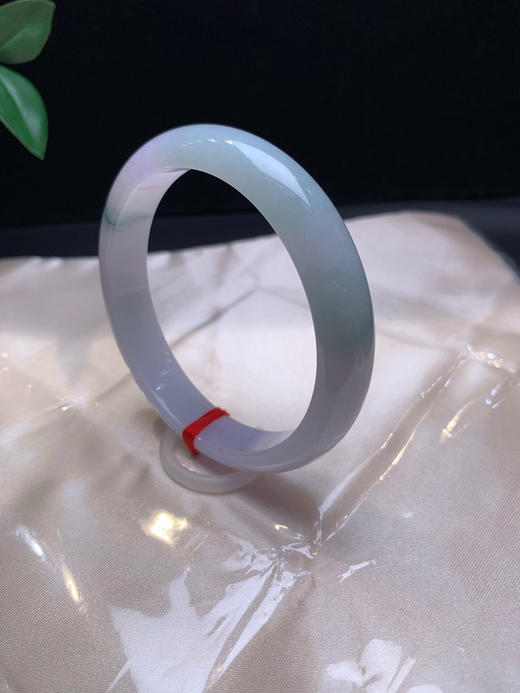 620534，61大圈口正圈，绿底飘花，底子干净清爽 润润的 商品图3