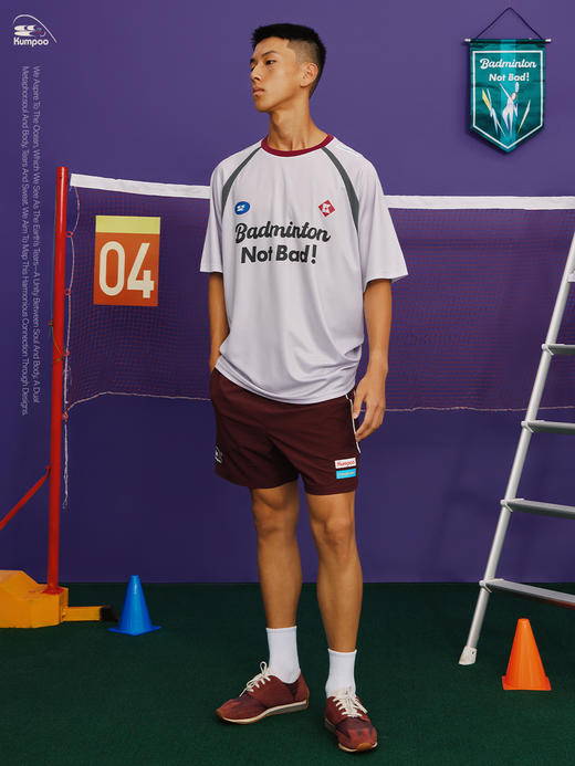 CryingCenter x kumpoo薰风羽毛球联名系列 紫色渐变拼接轻薄透气休闲赛服 商品图2