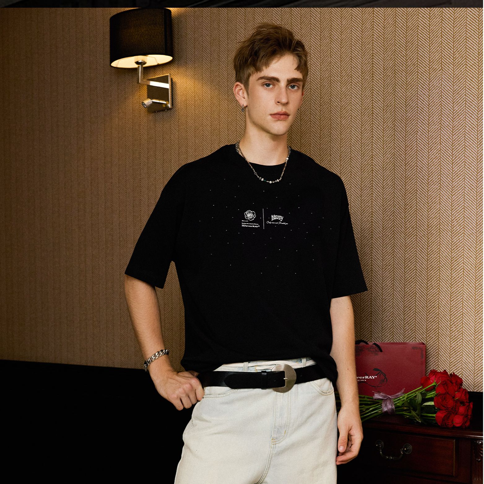 IDEVERRAY为告白而生新款情侣短袖2025升级款设计轻奢感T恤