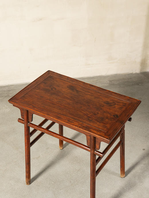 清	黄花梨夹头榫刀牙板顺枨酒桌 商品图3