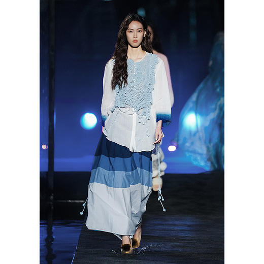 【林栖设计小店】【植物染】秋语苎麻衬衫渐变宽松透气25早秋新款上衣女1952006B 商品图2