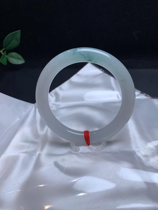 620538，55.5冰飘花圆条，种水好，底妆细腻干净 一截清新蓝花 商品图0