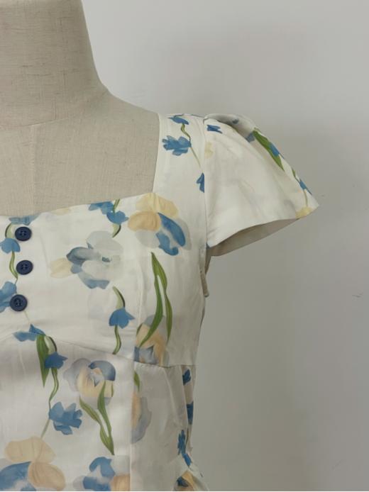 🔥🔥【AUChris郁金香法式方领连衣裙】💕家人们！🌟这条法式碎花裙我真的按头安利！ ☺️我宣布夏天氛围感密码被我挖到了‼️‼️ 商品图5