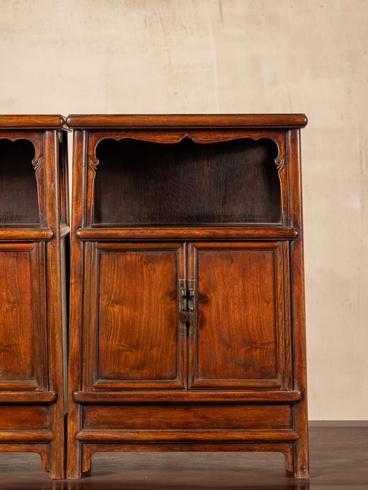 清	黄花梨亮格柜摆件（一对） 商品图2