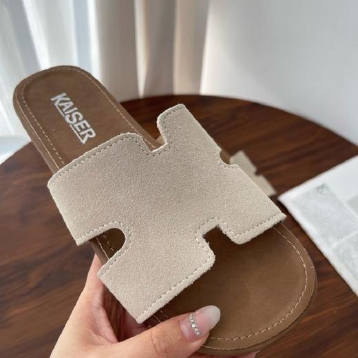 【预售3-7天内发货】【时髦百搭，遮肉显脚小】【轻盈优雅】夏季新款女意大利凯撒KAISER软底软面慵懒假日真皮H拖鞋鞋褶皱亚麻套趾拖鞋100% 商品图9