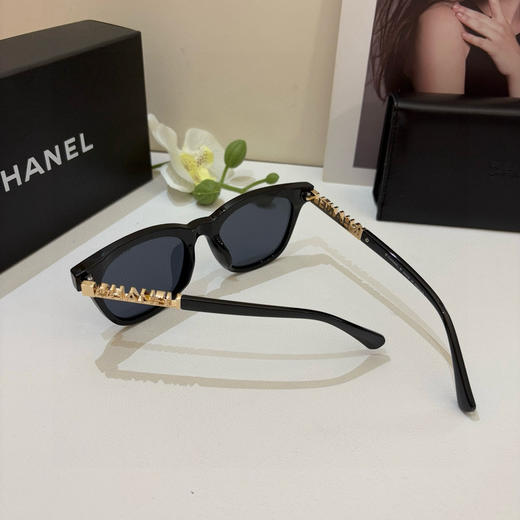 夏季特惠💰210 CHANEL 香奈儿 早春款小香风太阳镜 时尚潮流氛围复古防紫外线墨镜！ 商品图6
