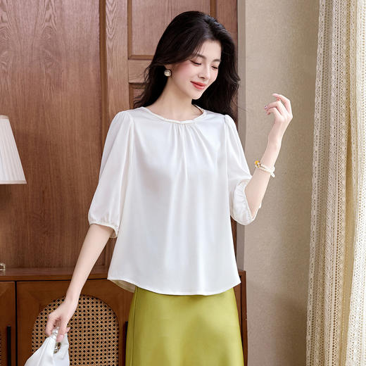 ASE2025年夏季真丝上新气质圆领时尚小清新修身显瘦高端纯色套头小衫 商品图2