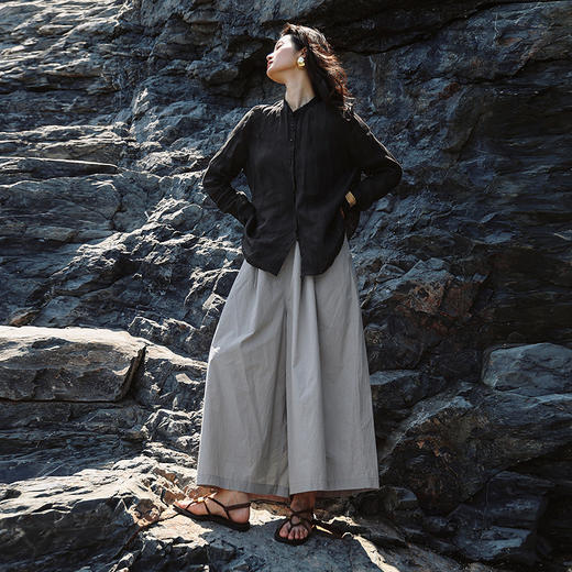绽放旅行女装129朵/【黑白灰系列·浪子艺术家】高支苎麻长袖衬衫 商品图3