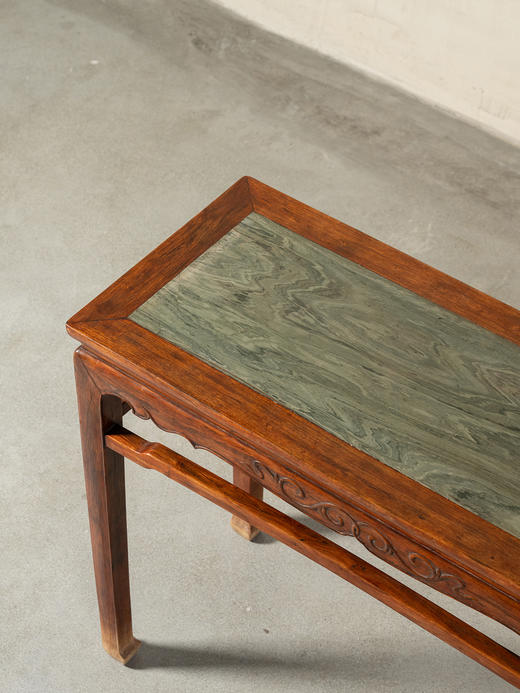 清	黄花梨镶绿石卷草纹罗锅枨马蹄腿半桌 商品图4